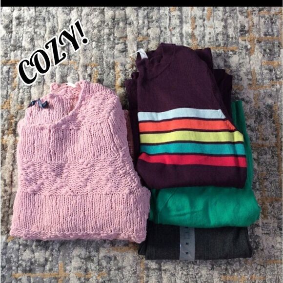 3 for $25 4 PIECE BUNDLE OF SIZE MEDIUM SWEATERS! - Picture 1 of 5